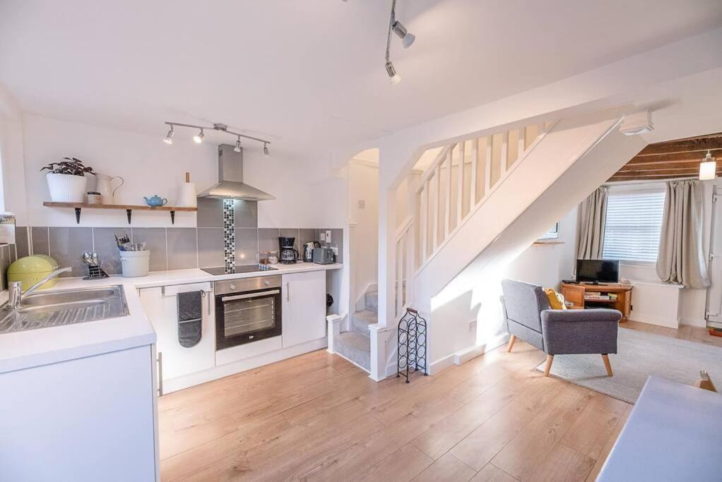 Button Cottage, Wickham Market Dış mekan fotoğraf